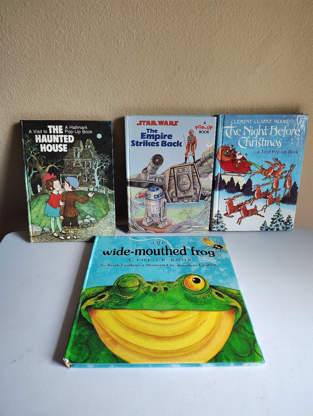 Vintage 4 Childrens Pop-Up Book Lot Star Wars Empire Strikes Back Haunted House
